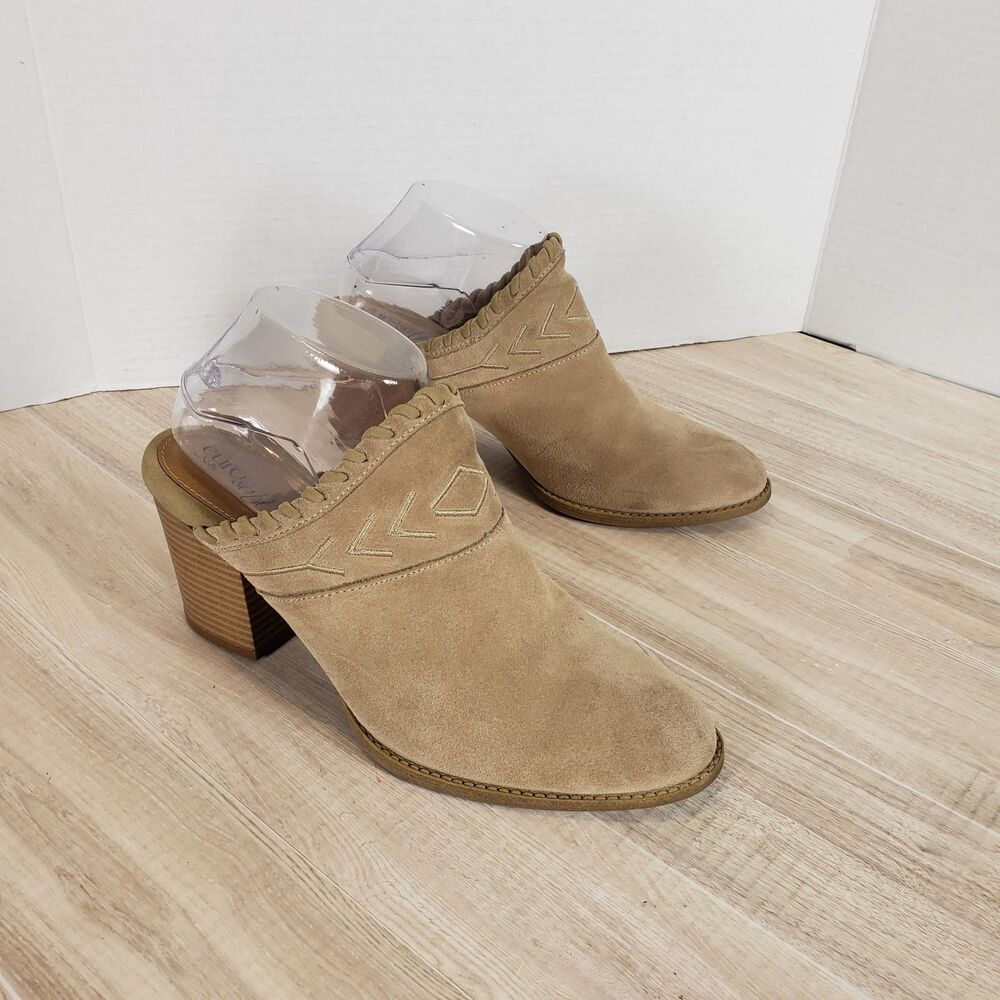 Euro Soft By Sofft Women's 9.5 US Sandy Mule Stitched Heel Leather Suede Shoes